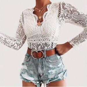 White Lace Long-Sleeved Top